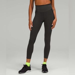 Lululemon Seamless Mesh High Rise Training Tight 25" size 2 Graphite Grey GGRE